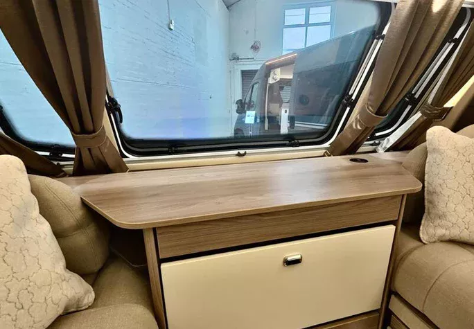 2026 Swift Elegance Grande 845 17 2026 Swift Elegance Grande 845 17